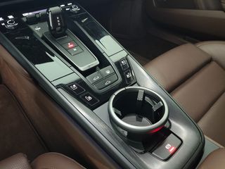 Porsche 911 2024 992 Carrera GTS-thumb-28