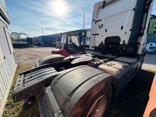 Mercedes-Benz 2014 Actros 1842 , EURO6, L StreamSpace, Retarder-thumb-3