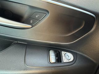 Κλούβα Mercedes-Benz 2019 VITO-thumb-14