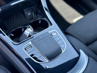 Mercedes-Benz GLC 200 2019 Πρώτο Χέρι! Ελληνικό AMG LINE Ψηφιακό καντράν-thumb-32