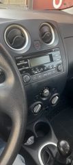 Nissan Note 2015-thumb-12
