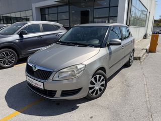 Skoda Fabia 2012 1.2 70HP