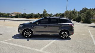 Ford Kuga 2017 St-line-thumb-2