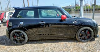 Mini Cooper SD 2015-thumb-4