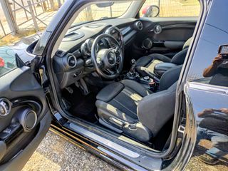 Mini Cooper SD 2015-thumb-6
