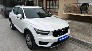 Volvo XC40 2020 T3  1500 163hp