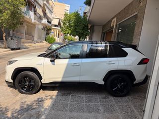 Toyota RAV 4 2020-thumb-4
