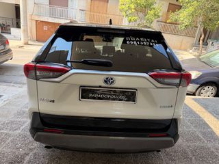 Toyota RAV 4 2020-thumb-6