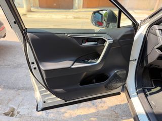 Toyota RAV 4 2020-thumb-10