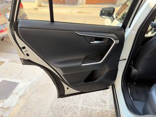 Toyota RAV 4 2020-thumb-13