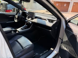 Toyota RAV 4 2020-thumb-20