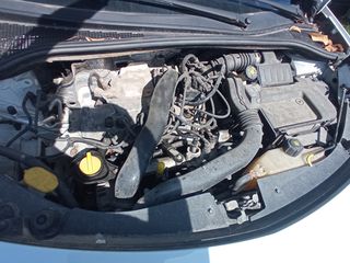 Renault Clio 2010-thumb-8