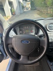 Ford Fiesta 2007-thumb-10