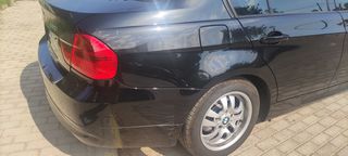 Bmw 320 2005 Business-thumb-8