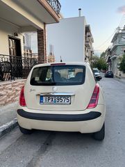 Lancia Ypsilon 2006-thumb-5