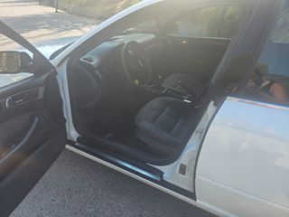 Audi A6 1997-thumb-4