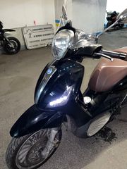 Piaggio Beverly 300i 2013-thumb-4