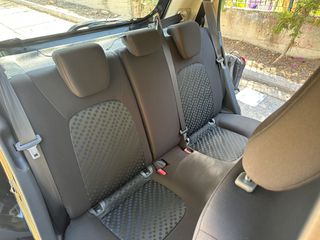 Suzuki Celerio 2015 CLUB 1.0 68PS-thumb-16