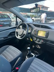 Toyota Yaris 2017 1.4 DIESEL-thumb-16