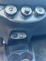Toyota Yaris 2017 1.4 DIESEL-thumb-27