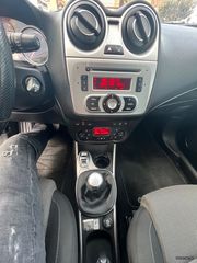 Alfa Romeo Mito 2011 1.3 DIESEL 95 HP-thumb-14