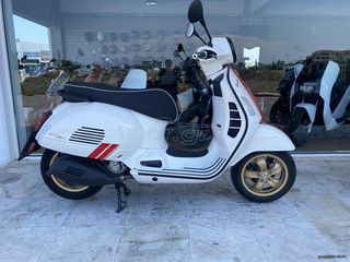 Piaggio Vespa GTS 300 2022 Racing Sixties-thumb-6
