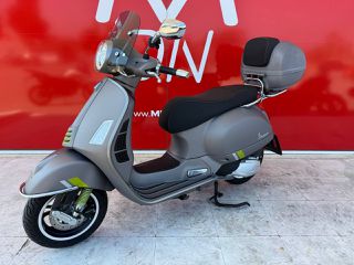 Piaggio Vespa GTS 300 2025 SuperTech-thumb-3