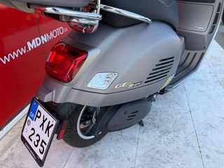 Piaggio Vespa GTS 300 2025 SuperTech-thumb-22