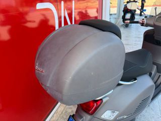 Piaggio Vespa GTS 300 2025 SuperTech-thumb-24