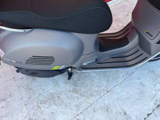 Piaggio Vespa GTS 300 2025 SuperTech-thumb-26