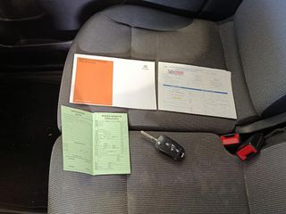 Κλούβα Citroen 2022 BERLINGO 1.5Diesel 100hp M Feel Ελληνικό Service Αντιπροσωπε-thumb-3