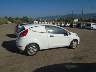 Κλούβα Ford 2010 FIESTA-thumb-3