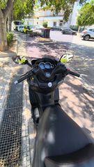 Sym GTS 300i EVO 2017 F4-thumb-10