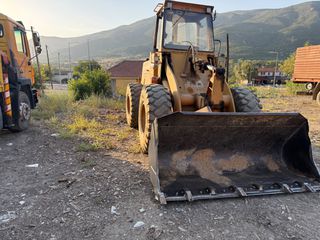 Loader With Tires International 1988 515