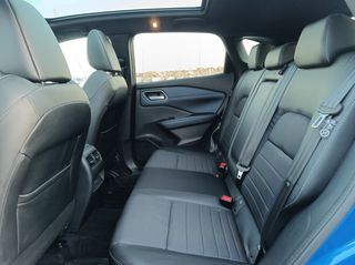 Nissan Qashqai 2022 ¤ 1.3 DIG-T Mild-Hybrid ¤ Tekna Grade ¤-thumb-48