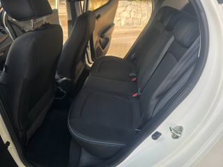Hyundai i 10 2016-thumb-14