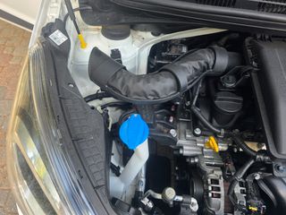 Hyundai i 10 2016-thumb-25