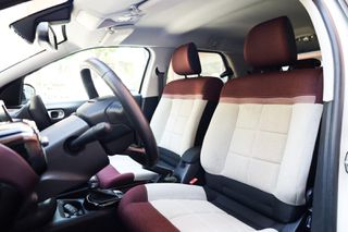 Citroen C4 2018 1.2 e-THP 110hp Shine Auto (Navi)-thumb-12