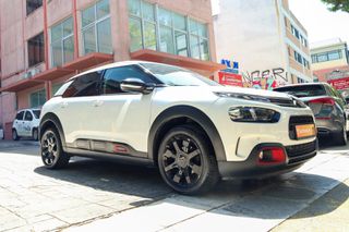 Citroen C4 2018 1.2 e-THP 110hp Shine Auto (Navi)-thumb-32