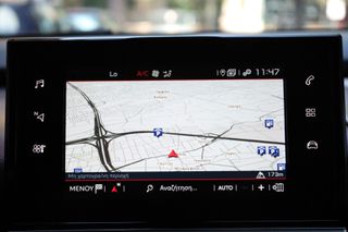Citroen C4 2018 1.2 e-THP 110hp Shine Auto (Navi)-thumb-23