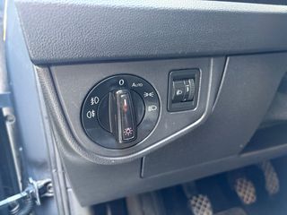 Volkswagen Polo 2021-thumb-10