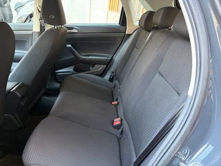 Volkswagen Polo 2021-thumb-13