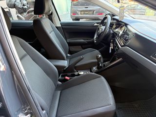 Volkswagen Polo 2021-thumb-16