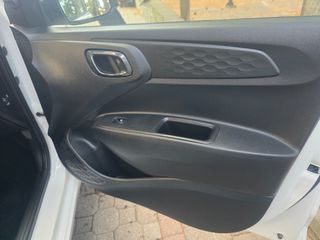 Hyundai i 10 2020-thumb-8