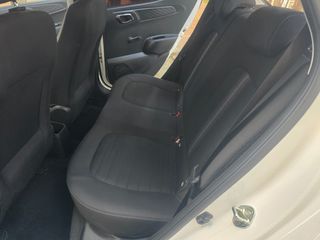 Hyundai i 10 2020-thumb-11
