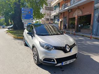 Renault Captur 2017 Automatic-thumb-2