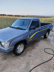 Toyota Hilux 2000 HILUX A/C
