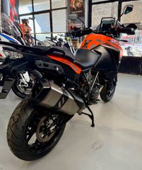 KTM 1290 Super Adventure 2020-thumb-3