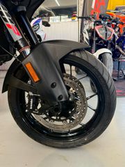 KTM 1290 Super Adventure 2020-thumb-6
