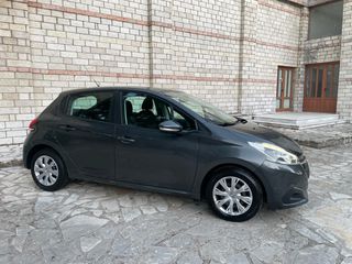 Peugeot 208 2016-thumb-1